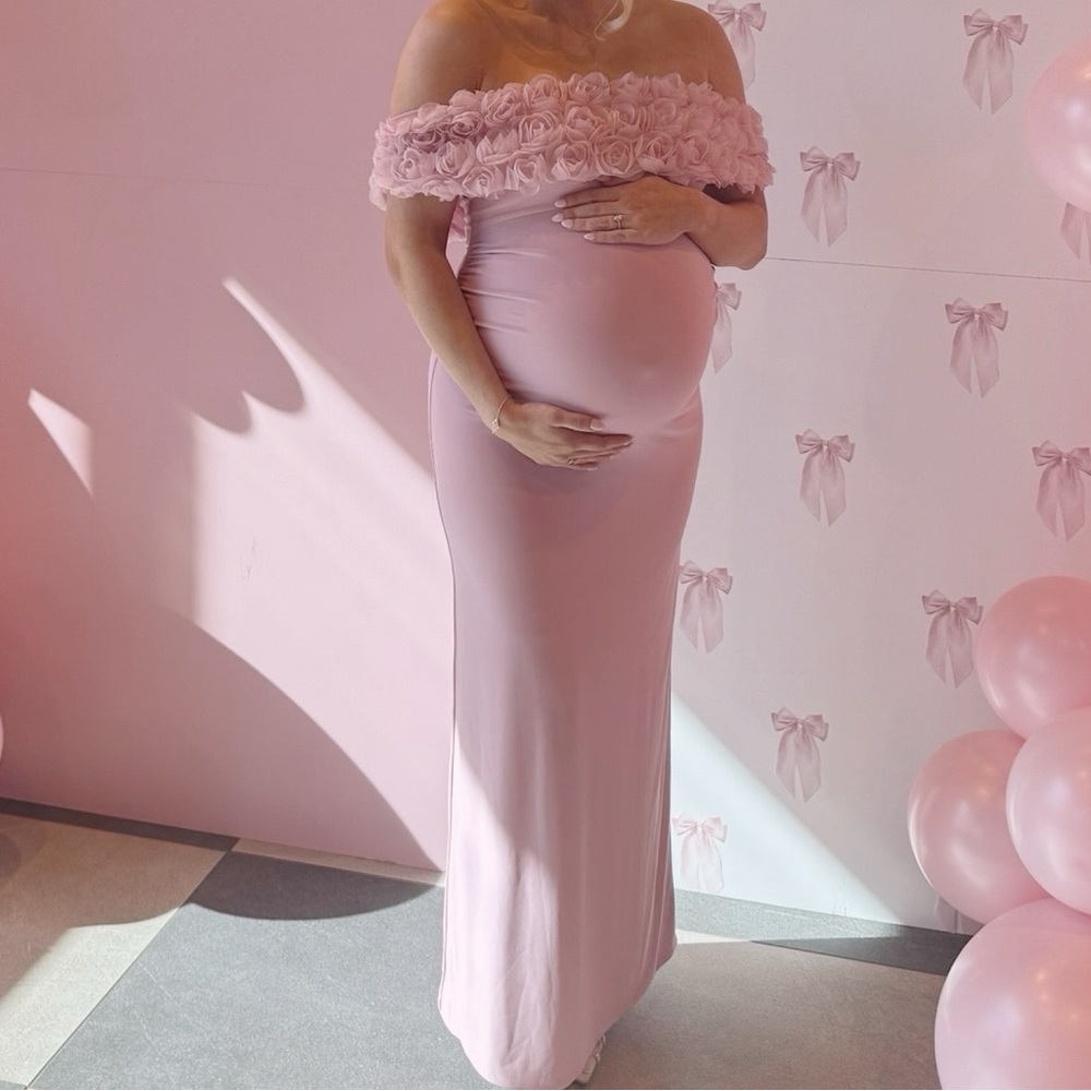 Club L London Inflorescence Blush Floral Maternity Maxi Dress